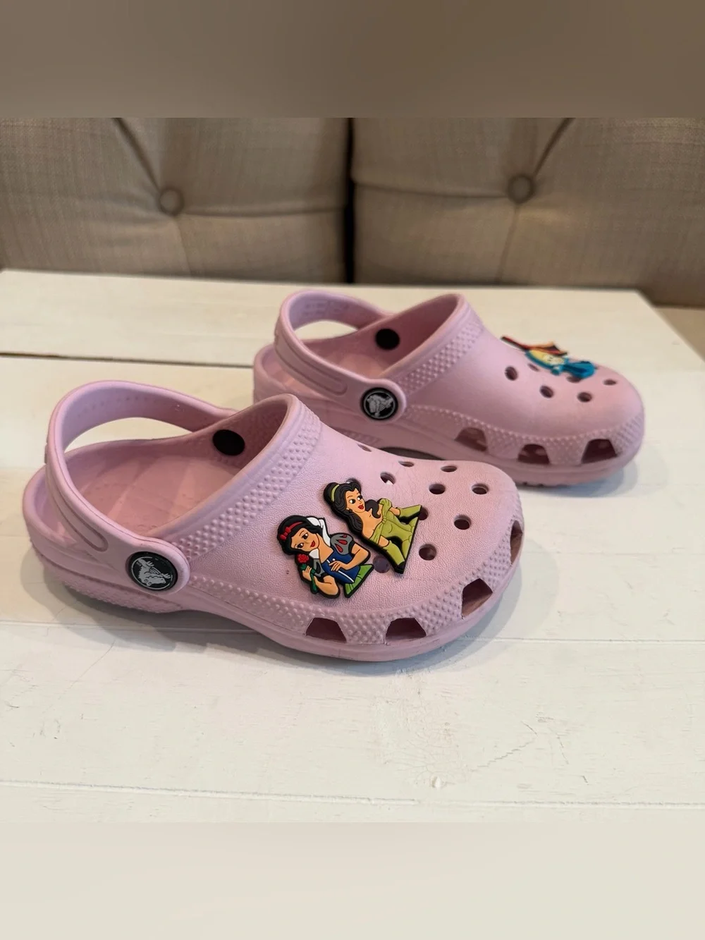 CROCS Kids Light Pink Clogs with Disney Princess Charms C10
